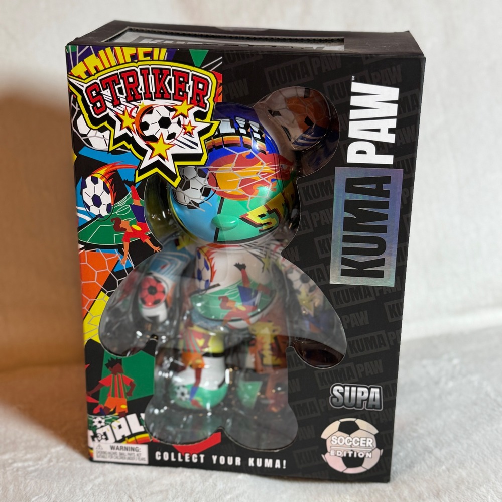 SUPA KUMA PAW 9.5 inch Striker Soccer Edition Multi Color, NEW Bear Vinyl Figure
